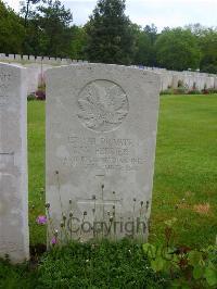 Etaples Military Cemetery - Ferrier, George Watt